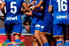 穆里尼奥领衔本菲卡新援阵容：攻防兼备球星加盟揭秘