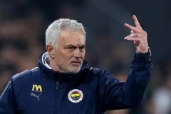 西甲焦点战：马德里竞技迎战巴列卡诺，战术布局与心理战对决